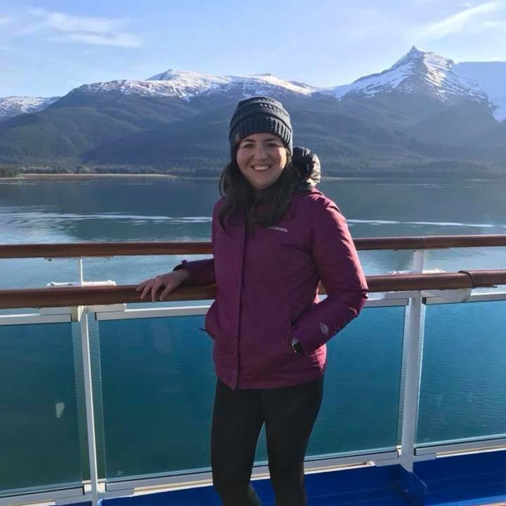 Meet your Posher, Danielle